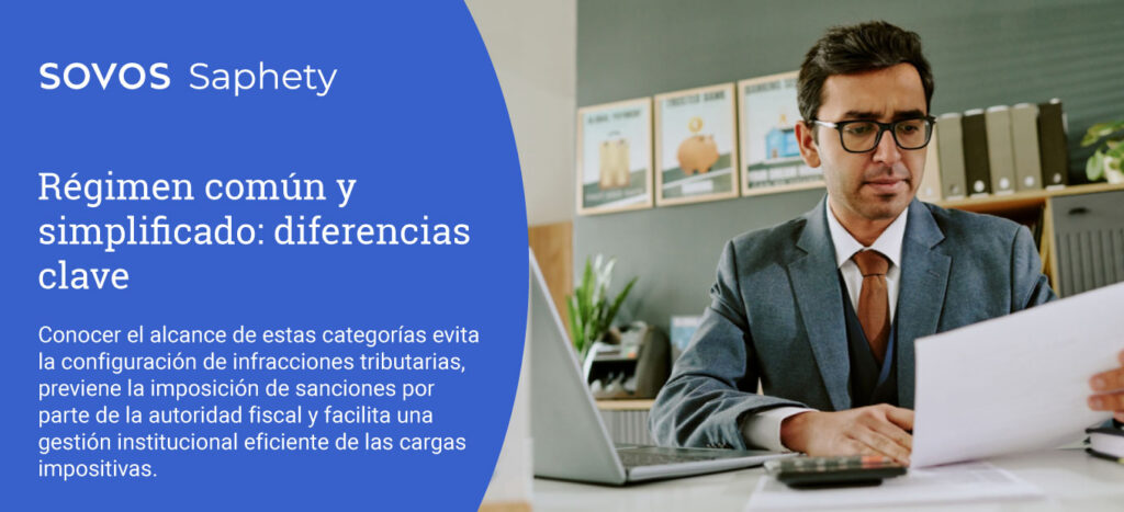 Régimen común y simplificado: empresario revisando documentación tributaria para cumplir obligaciones fiscales en Colombia.